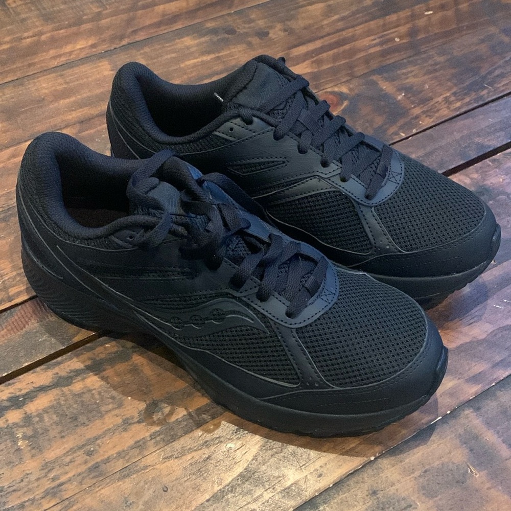 New in box!  Saucony Wide width